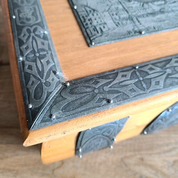 Vintage large Varsovia wooden jewelry box w pewter metal details by Zaczewski. - Picture 12 of 13